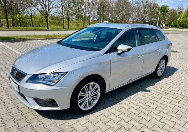 seat łódzkie Seat Leon cena 47000 przebieg: 217000, rok produkcji 2017 z Pabianice